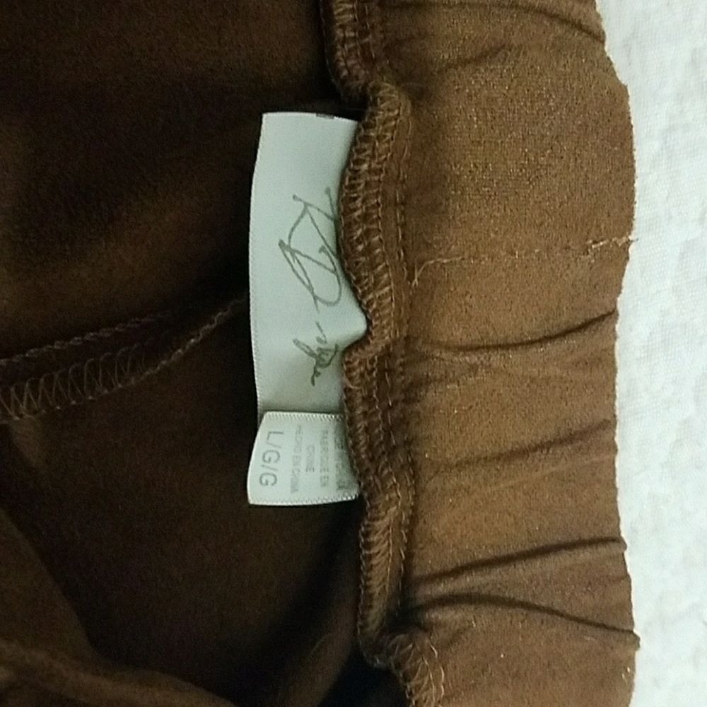Shorts - Picture 2 of 2